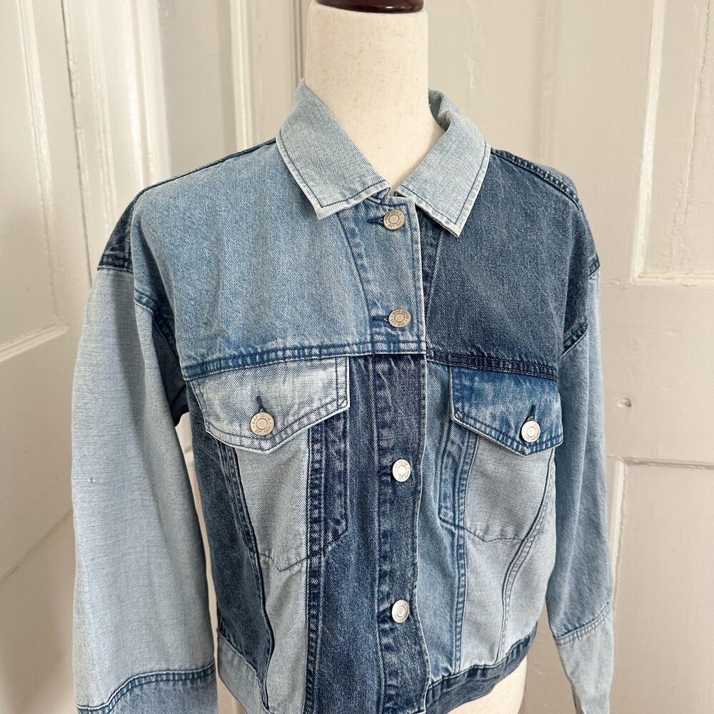 NWT Gap Patchwork Denim Jacket NWT - image 2